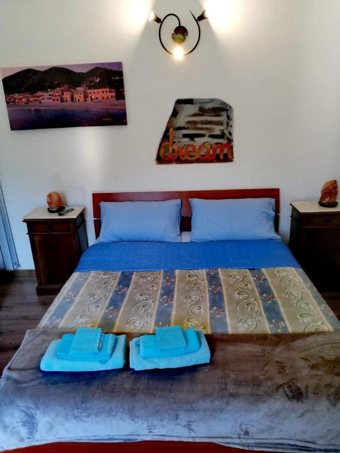 B&B Il Girasole Finale Ligure Εξωτερικό φωτογραφία