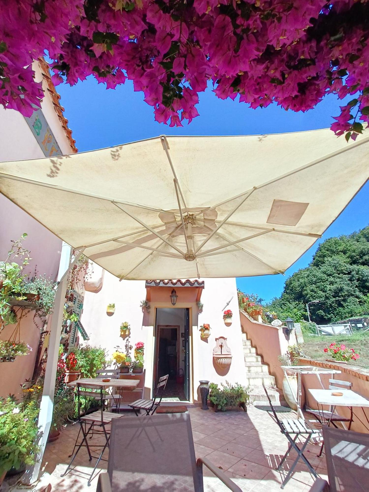 B&B Il Girasole Finale Ligure Εξωτερικό φωτογραφία